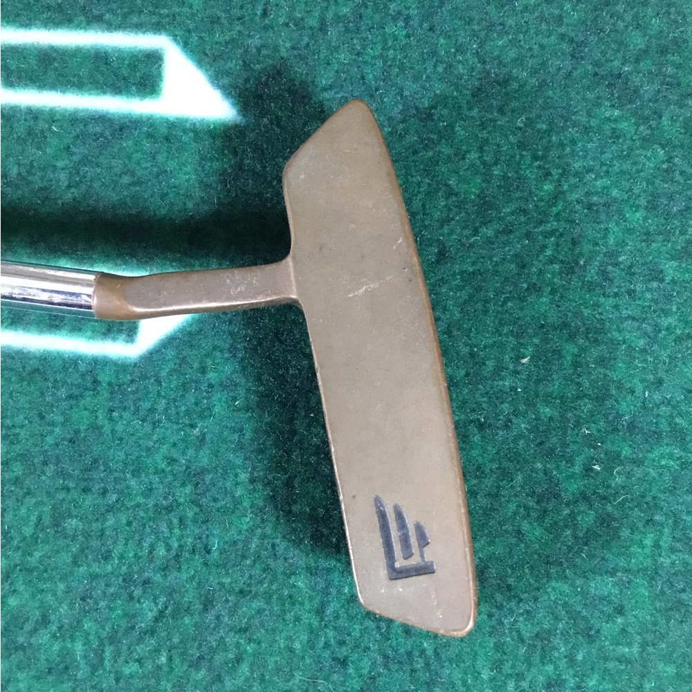 Founders Club MPF II series putter 35” new Winn grip